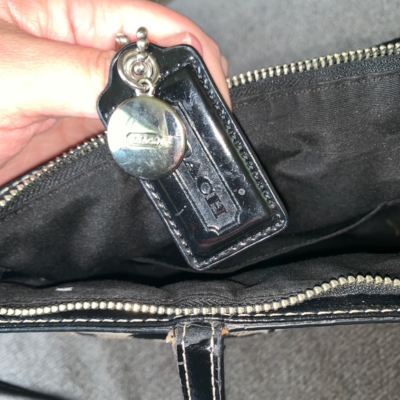 Coach Handbag - Picture 6 of 7